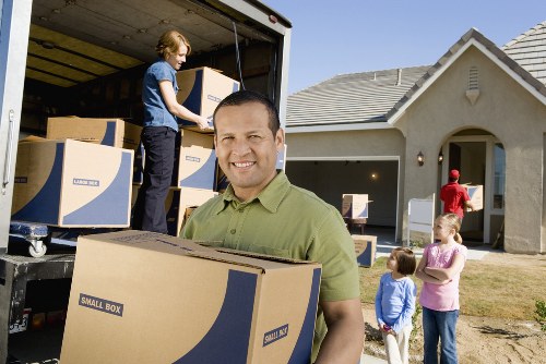 Choosing the right removal option and requesting a quotation