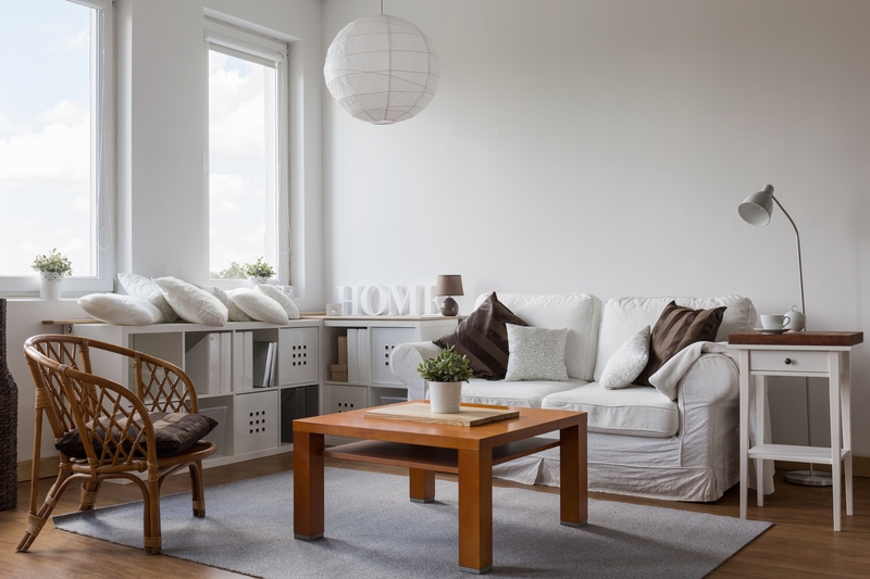 Local movers helping with packing and unpacking in central London